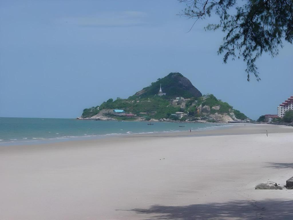 Baan Talay Dao Resort HHQ Exteriör bild
